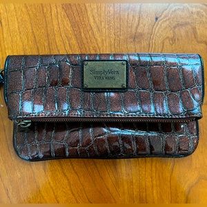 Vera Wang foldable clutch hand bag with wristlet snake print